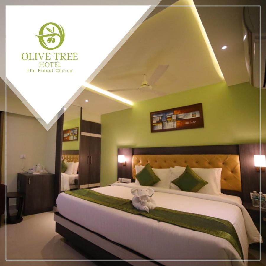Olive Tree Hotel Vijayawāda Exteriör bild